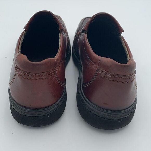 ECCO mahogany, brown leather slip on men’s loafers ￼size 43 main image 7